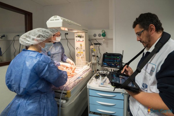 Des hôpitaux se dotent de centres de simulation pour former tout le personnel médical