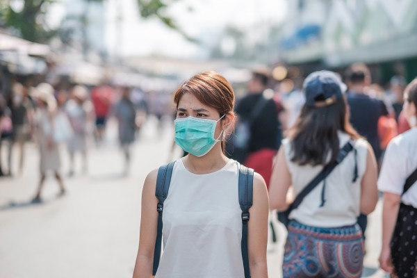 Rompre le cercle vicieux entre épidémies, croissance et pollution