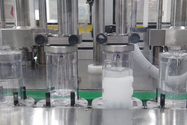 Caudry : l’usine l’Oréal produit du gel hydroalcoolique