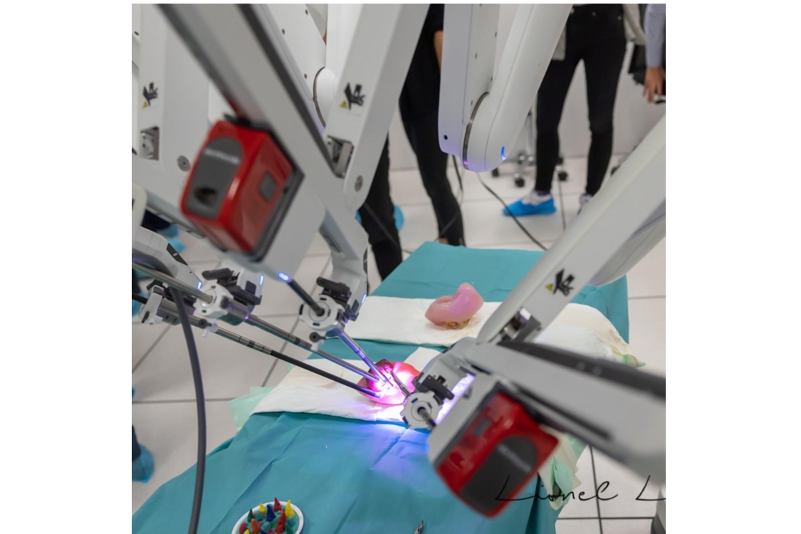PODCAST : Le #Robot Training Center, un fleuron technologique de l'#enseignement et de l'opération chirurgicale à #Bordeaux