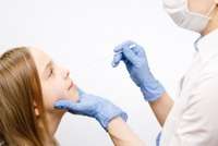 Covid : quand peut-on privilégier l’autotest antigénique face au test PCR de laboratoire ?