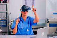 Le casque de réalité augmentée LYNX-R1 s'expérimente à la chirurgie à Paris